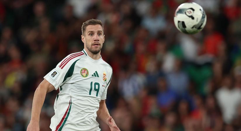 Őrjöngenek a Fradinál, a Paks edzője páros lábbal szállt bele a magyar válogatott sztárjába