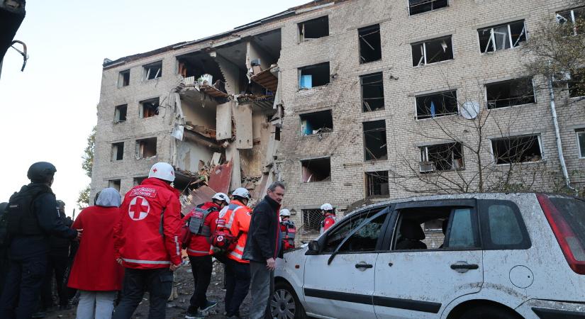 Több mint 700 légi csapásmérő eszközzel támadta az ukrán energetikai infrastruktúrát az orosz hadsereg