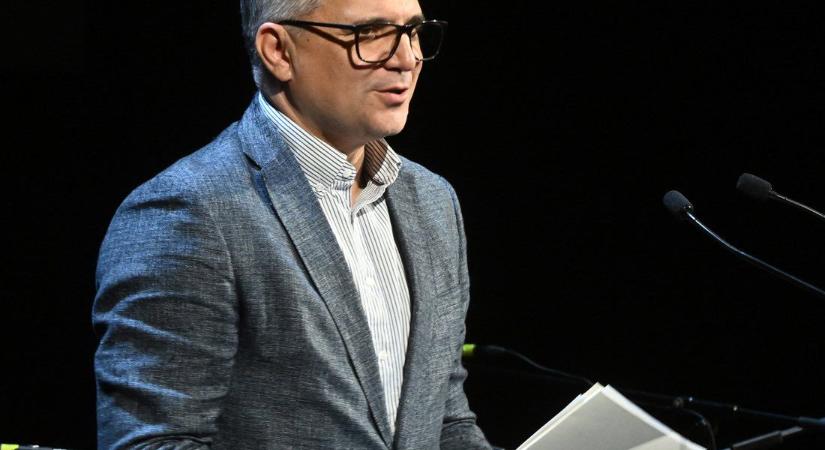 Mindenki megszavazta az új színházigazgató megbízását