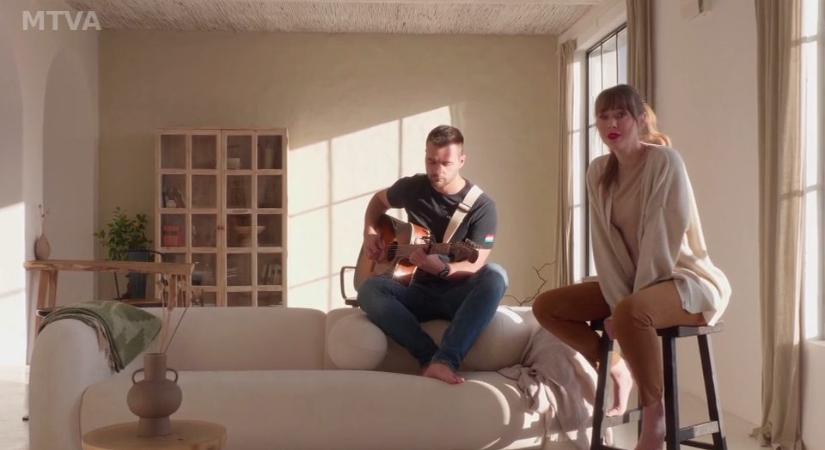 Közös dallal jelentkezett Kapu Tibor és Kovácsovics Fruzsina