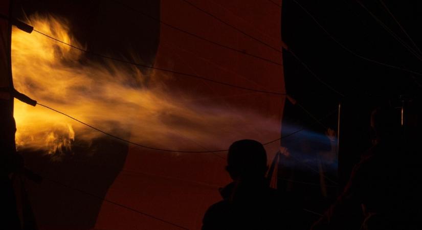 Tűz ütött ki a Níluson: 16 magyar is a fedélzeten volt