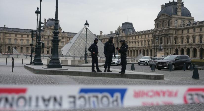 További gyanúsítottakat vettek őrizetbe a műkincsrablás miatt