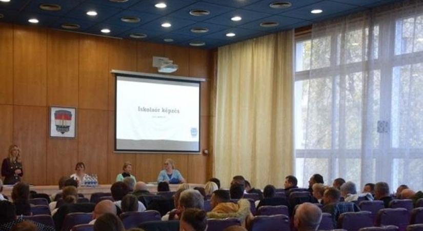 Őszi továbbképzésen vettek részt az iskolaőrök