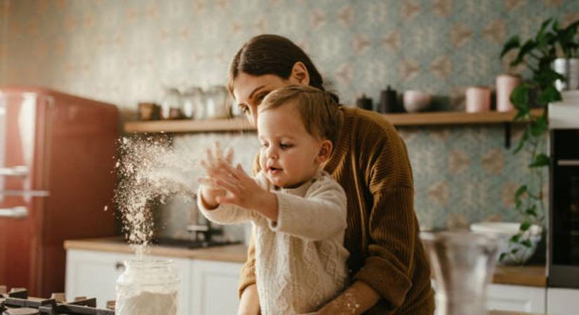 Áfonya, csoki és egy apró séf, aki mindent megesz!