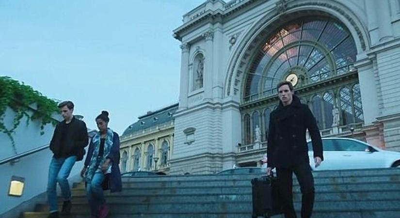 Hollywood újra Fejérben: A Sakál napja stábja a Velencei-tónál forgat