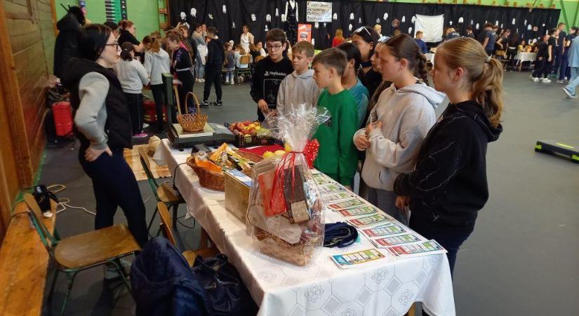 Pályaoris kavalkád a Körzetiben