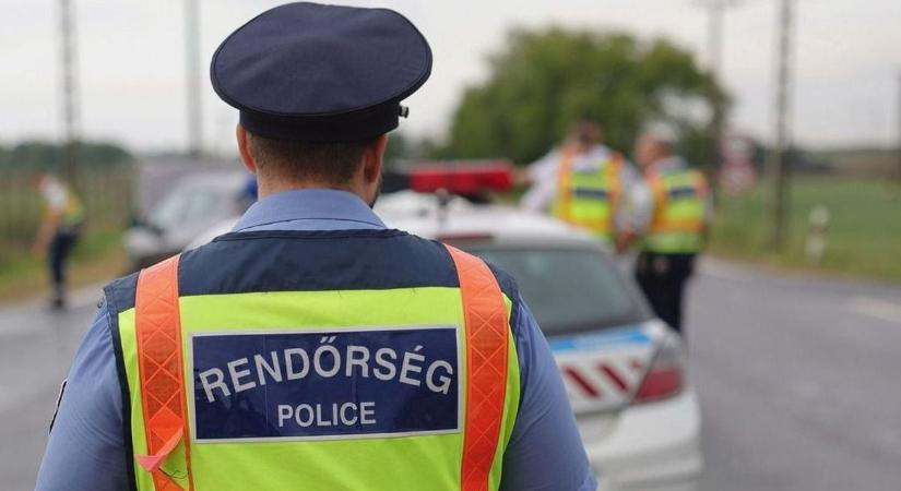 Súlyos baleset történt Kenyeri és Rábakecöl között