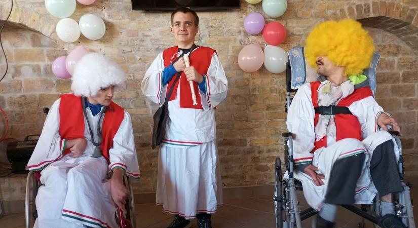 Egy megható történet hitről, szeretetről és emberi kitartásról