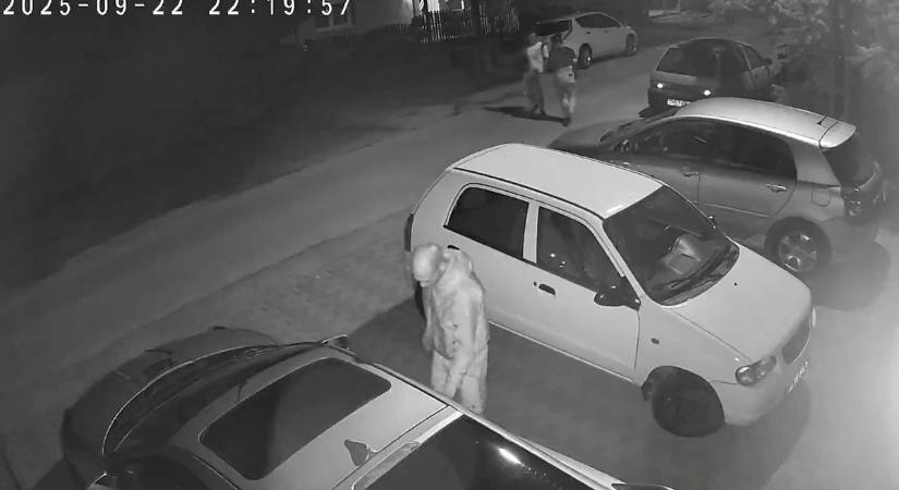 Biztonsági kamera buktatta le az autófeltörési kísérletet Tatabányán