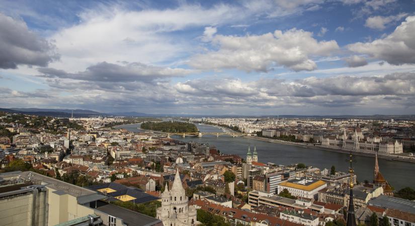 Nagyon meleg lesz, de már látszik a következő front