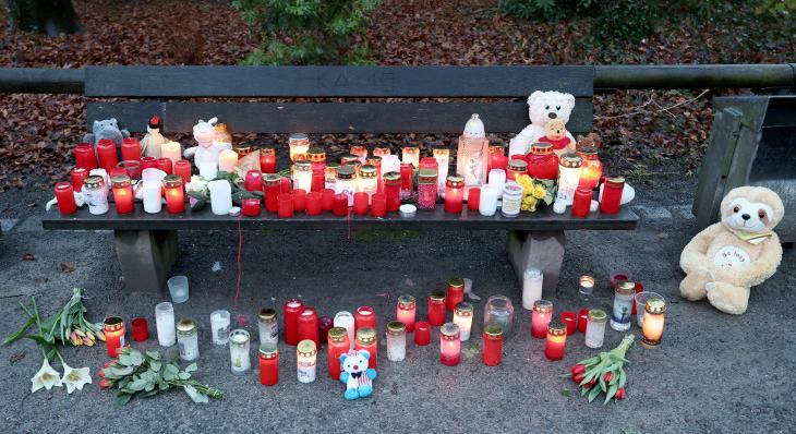 A német bíróság kezelésre küldte azt az afgán férfit, aki meggyilkolt egy kétéves óvodást