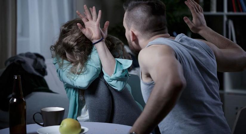 Brutális emberölés Borsodban: a nő már csak egy pohár vizet bírt kérni, mielőtt a teste feladta a harcot