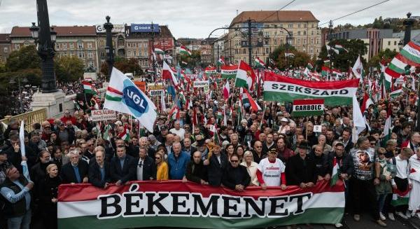 Megkérdezték, de nem árulja el a CÖF, hogy mennyiből szervezték meg az idei Békemenetet