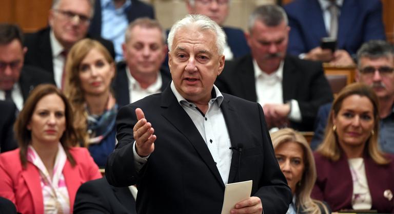 Semjén Zsolt egyetlen szóval reagált Nagy Feró Kossuth-díjára