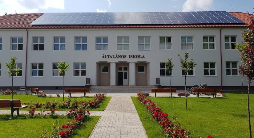 Az iskola javára gyűjtenek a dégiek