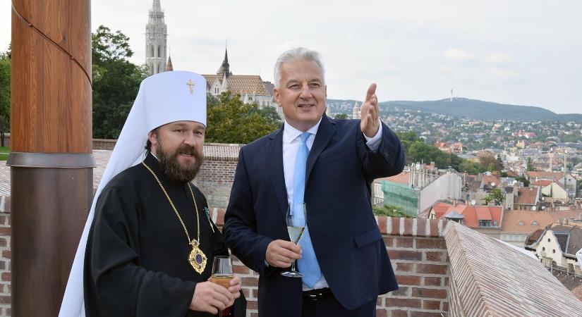 Videófelvételen lövöldözik az orosz titkosszolgálat központjában Hilarion metropolita