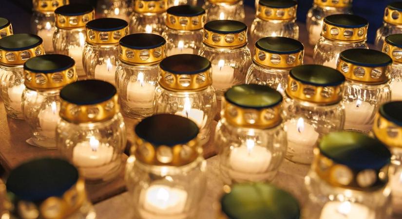 Kegyeleti ünnepek a győri temetőkben