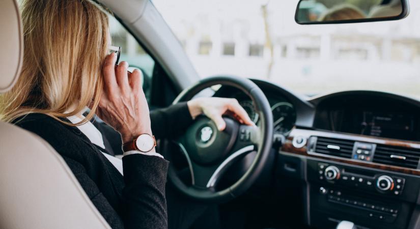 Spórolhatnának a magyar autósok, de a tulajdonosok kétharmada még sosem váltott KGFB-t