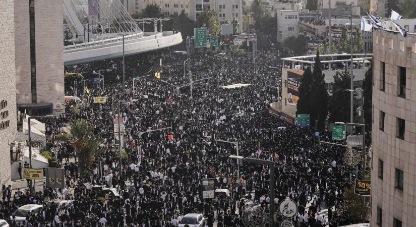 Egész Izraelből érkeztek a hatalmas tüntetésre