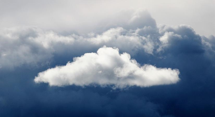 Súlyos gondokat okoznak a sokadszorra feltűnő furcsa léggömbök