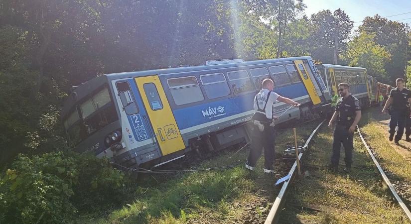 Kisiklott Bz-motorvonat: totális döntést hozott a MÁV, már holnaptól életbe lép a vágányzár – "Pincétől a padlásig felújítják"