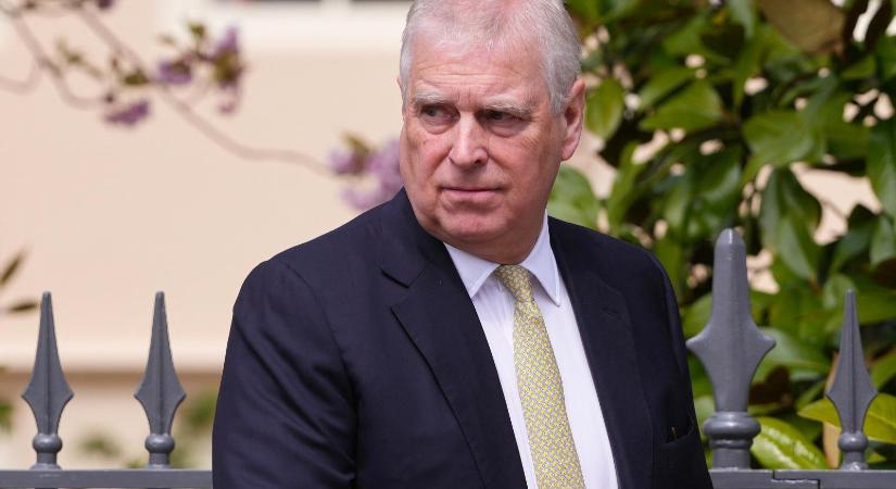 Megfosztották hercegi címétől András herceget, windsori otthonát is el kell hagynia