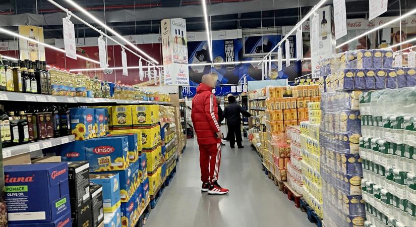 Gulyás Gergely: február 28-ig marad, és további termékkörökkel bővül az árréscsökkentés