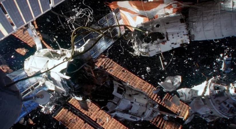 Gravitáció: Ami mindig bevonz (kritika)