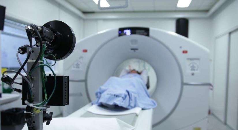 Nyugdíjasok, OTP-s ügyfelek, autósok figyelem: nagyot változik az élet novembertől