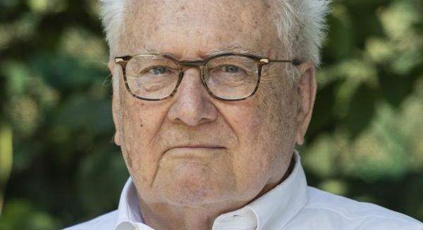 A demokrácia elsinkófálása