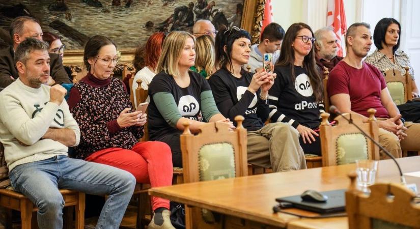 Feszült hangulat uralkodott Szolnok legutóbbi közgyűlésén