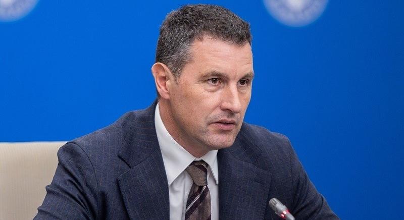 Tánczos Barna: A dolgok hihetetlen sebességgel változnak – A kihívás, hogy megőrizzük a nyugalmunkat (VIDEÓ)