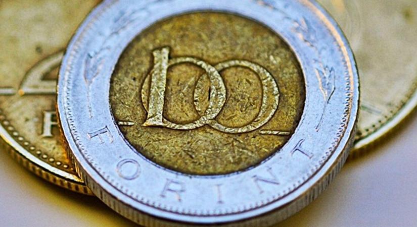 Gyengült csütörtök reggelre a forint