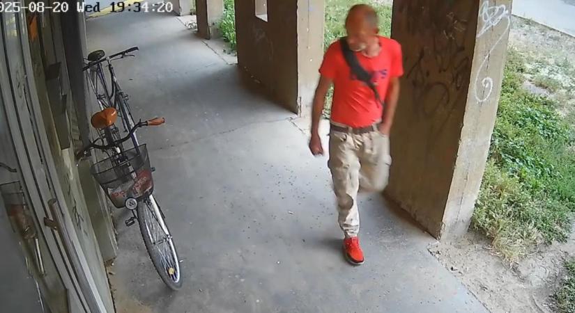 Videón a debreceni biciklitolvaj, jelentkezzen, aki felismeri!