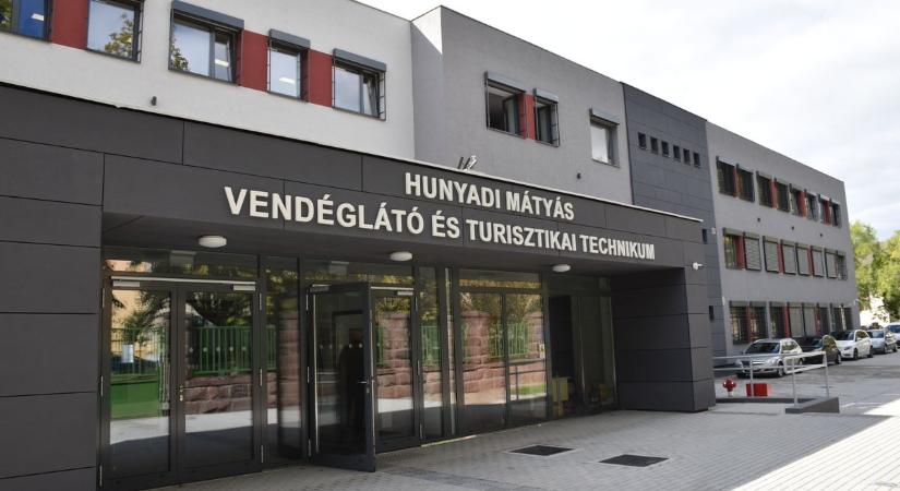 A jövő vendéglátósai és turisztikai szakemberei a Hunyadiban tanulnak