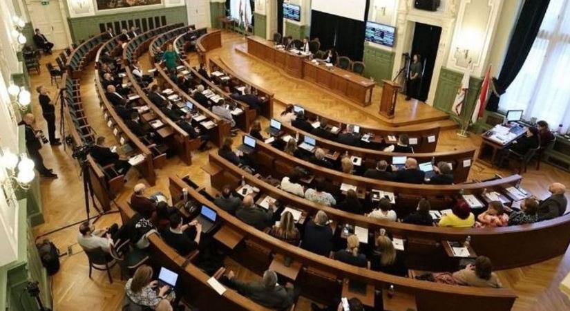 31 napirendi pontot tárgyal a győri közgyűlés - Élő pénteken 10 órától