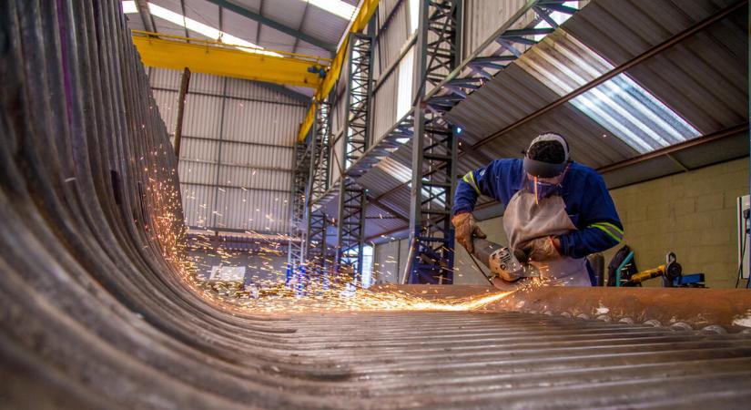 Tovább nőttek az ipari termelői árak Magyarországon