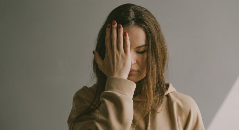 „Nem vagy rideg, csak megtanultál túlélni” – a lelki páncél igazi oka