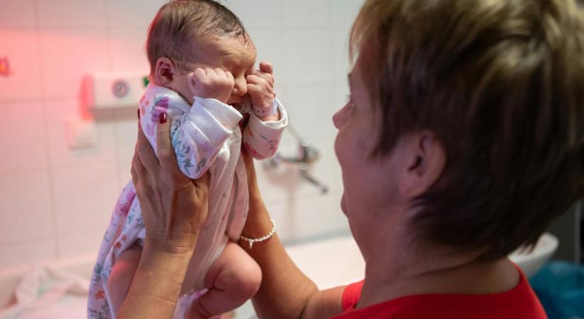 Fogy a magyar: 40 százalékkal többen haltak meg szeptemberben, mint ahányan születtek