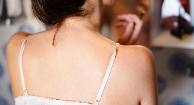 Ezt a hibát szinte minden nő elköveti melltartó vásárláskor – Így válassz helyesen!