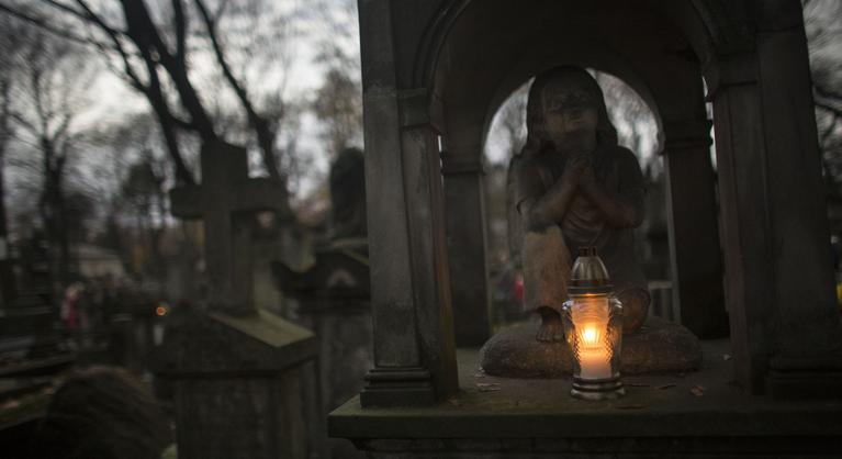 Megpróbáltunk szellemet idézni, de nem volt egyszerű dolgunk