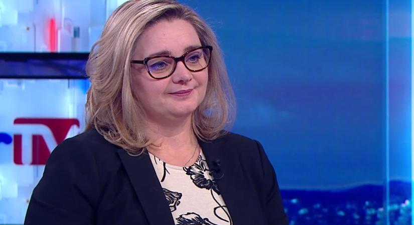 Napindító – Temetői etikett  videó