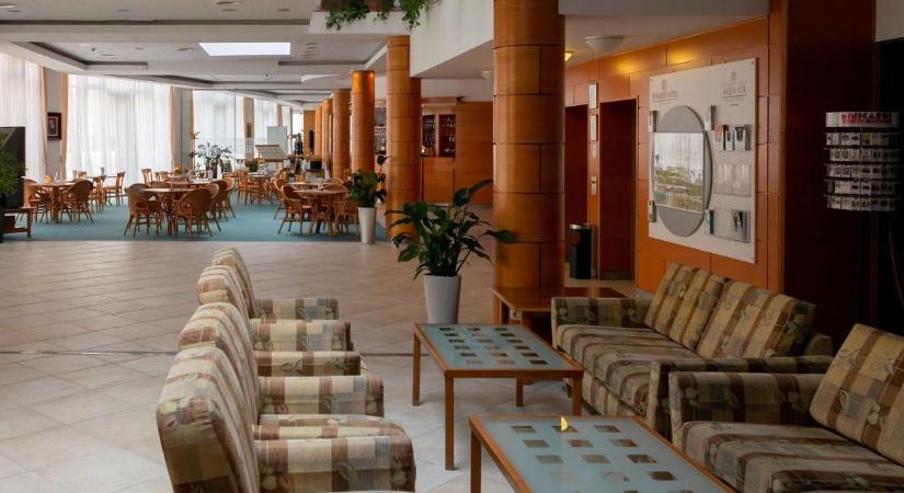 A Hunguest Hotels eladja két osztrák hegyvidéki szállodáját, és Bükfürdőn fejleszt