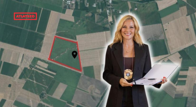 Októberben 447 millió forintért vásárolt földeket Fábiánsebestyén környékén a Mészáros család