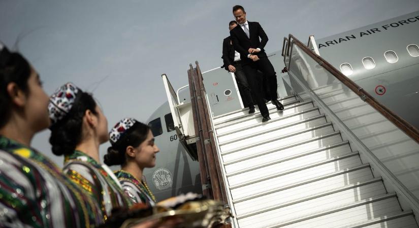 Váratlan helyen landolt Szijjártó: hatalmas versenyelőnyről és egy kulcskérdésről is beszélt