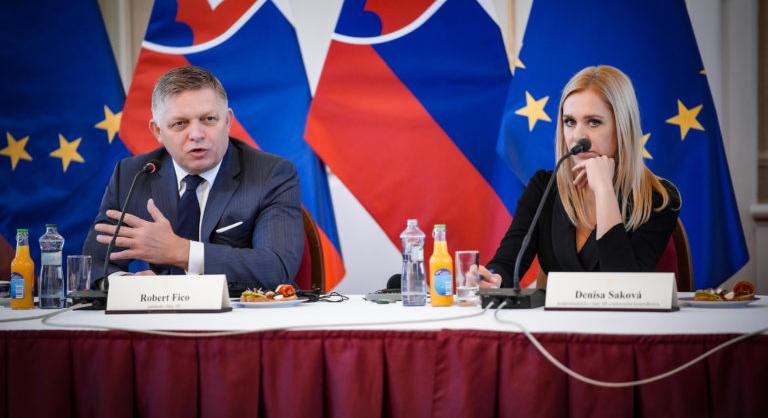 Kettős karácsonyi ajándék a szlovákiai háztartásoknak – jön az ígért energiatámogatás