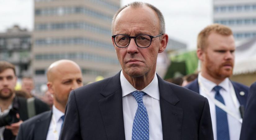 Belebukhat a sorkötelezettségbe a német kormány