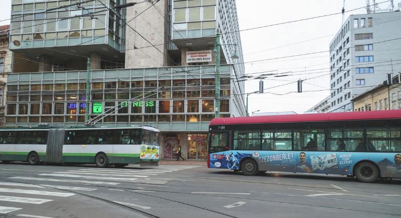 Hamarosan felborul és alaposan megváltozik a közlekedés Szegeden