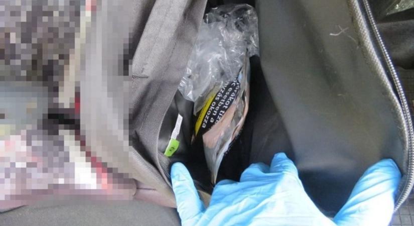 Táskába rejtette a kristályt – őrizetben a 26 éves földvári férfi