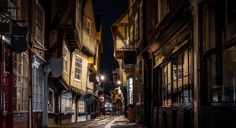 A város, ahol a szellemek sosem alszanak